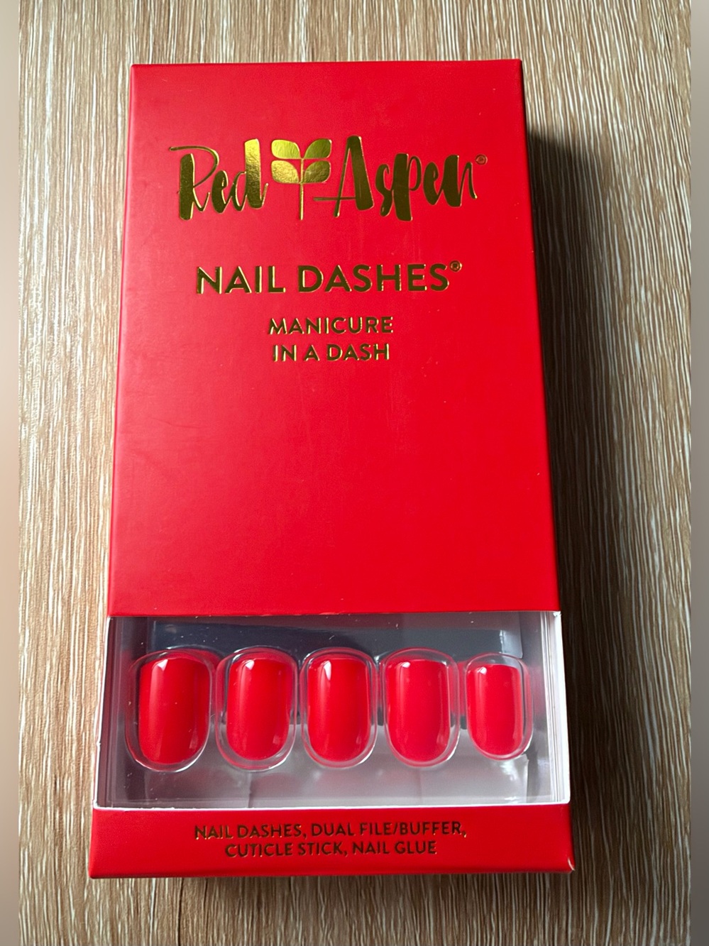 Red Aspen - Real Red, Renner - Press On Nails Kit - NEW! Short Square - Red